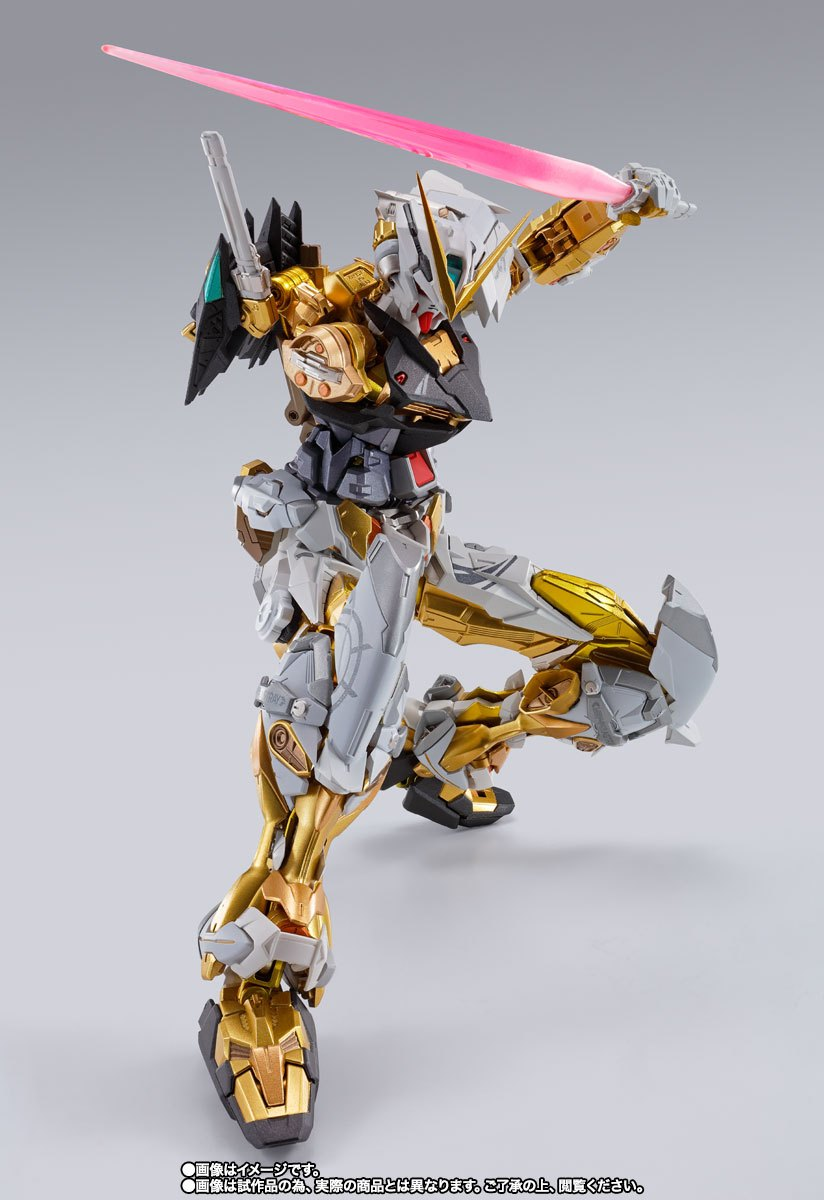 Ready stock] Premium Bandai – METAL BUILD Gundam Astray Gold Frame